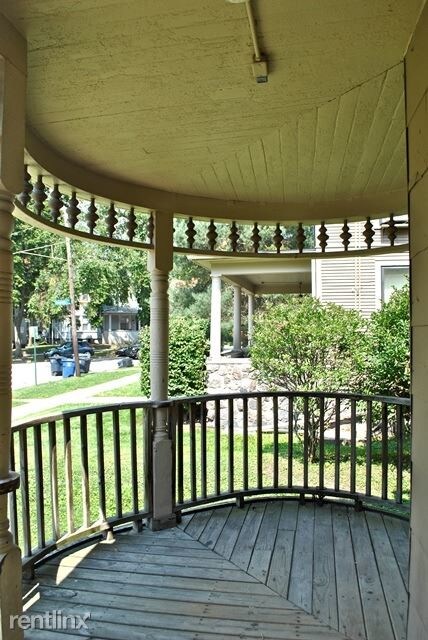 Building Photo - 3 br, 1 bath Apartment - 909 Mary 2