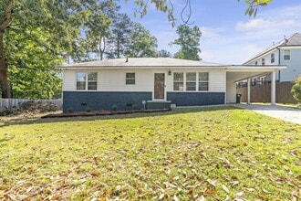 Building Photo - 1517 Gaylor Cir SE