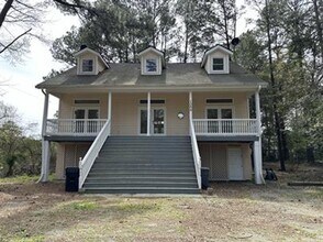 Building Photo - 1066 May River Rd