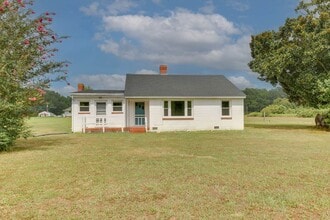 Building Photo - 2859 E River Rd