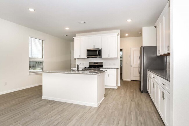 Building Photo - 13511 Maltessa Dr