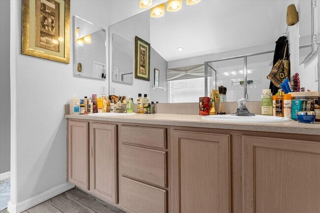 Foto del edificio - 2697 Autumn Creek Cir