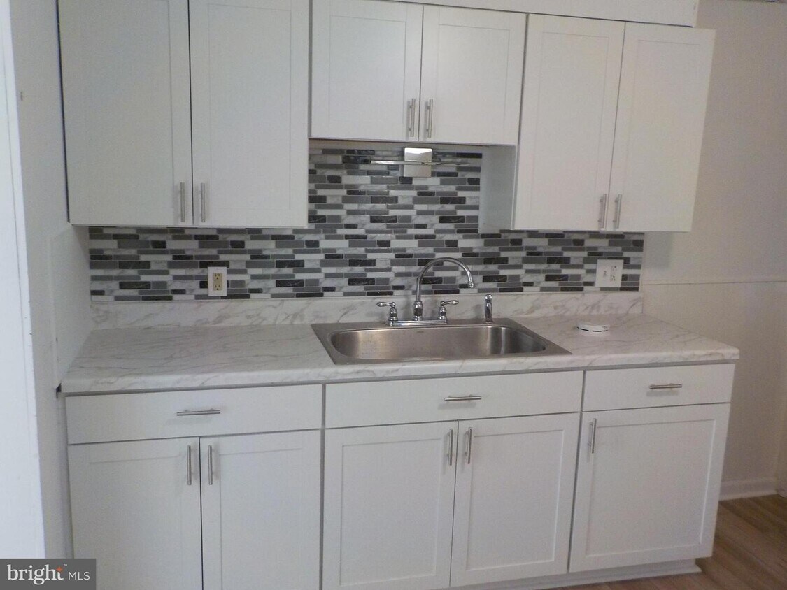 4 Belden St, Salem, NJ 08079 House Rental in Salem, NJ