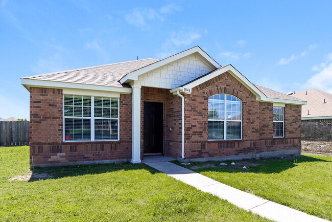 Building Photo - 1846 Shanna Dr