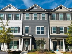 Building Photo - 42 Cobalt Ln