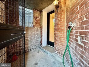 Building Photo - 2017 13th St NW