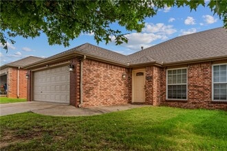 Building Photo - 288 Copper Oaks Dr