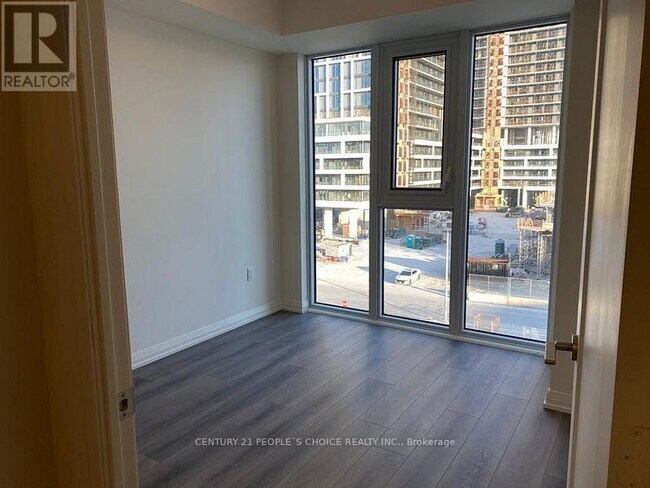 Photo du bâtiment - 9000-9000 Jane St