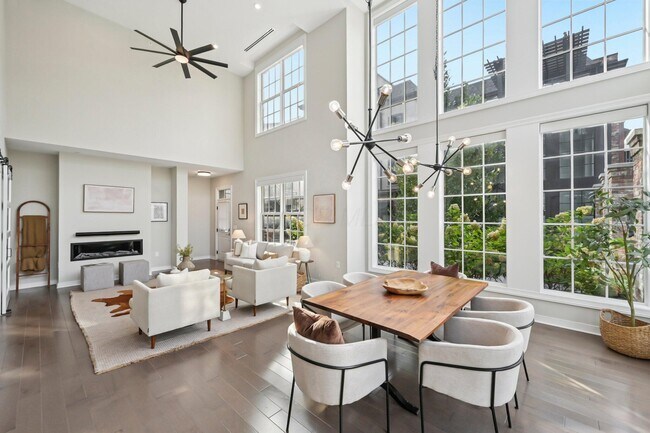 Foto del edificio - 100 Normandy Ave