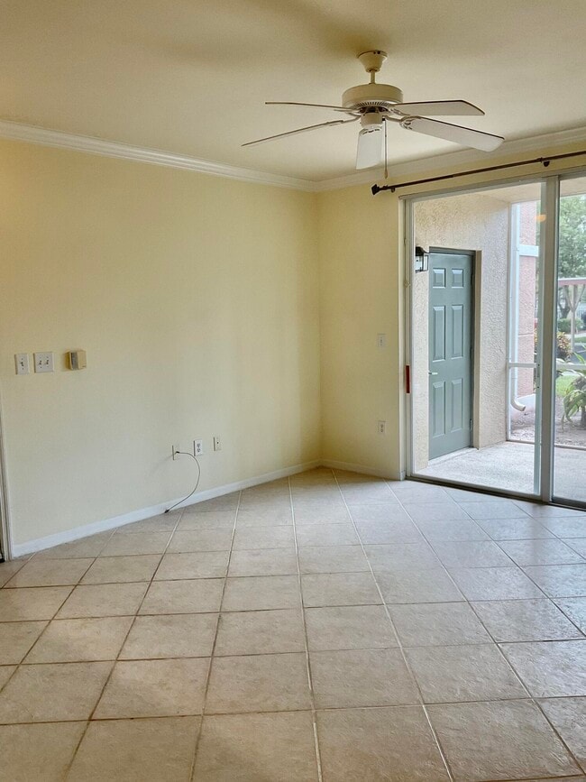 Foto del edificio - 6410 Emerald Dunes Dr