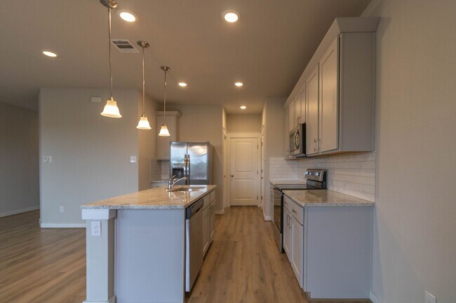 Foto del edificio - 417 Fieldwood Dr