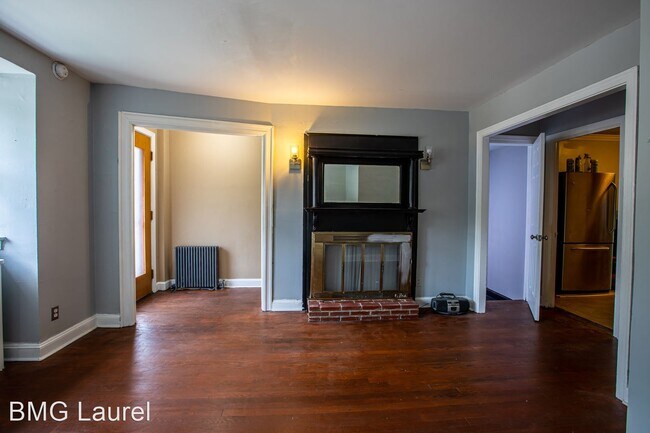 Foto del edificio - 5 br, 3 bath House - 4920 North Capitol St NW