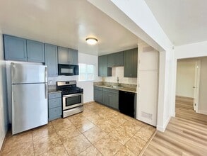 Building Photo - 5838 Lauretta St