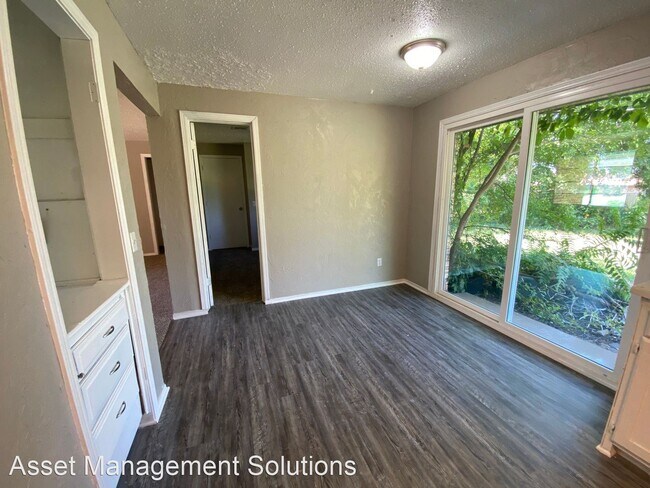 Foto del edificio - 4 br, 1 bath House - 5309 Creekwood Terrace