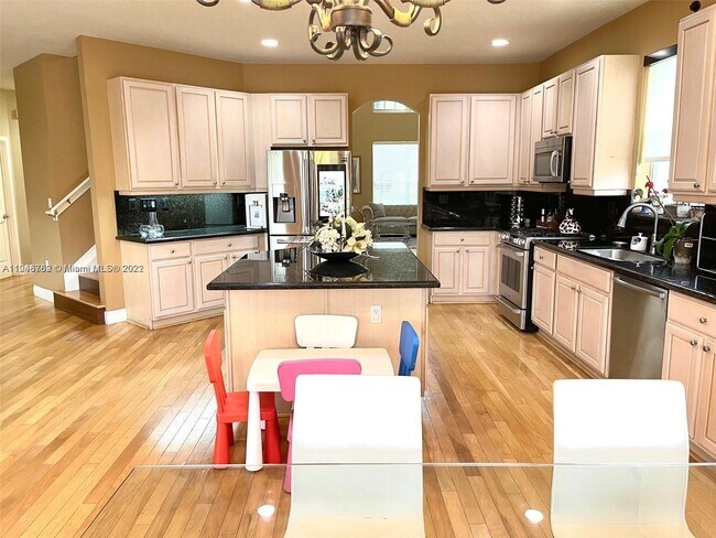 Foto del edificio - 1104 NW 139th Ave