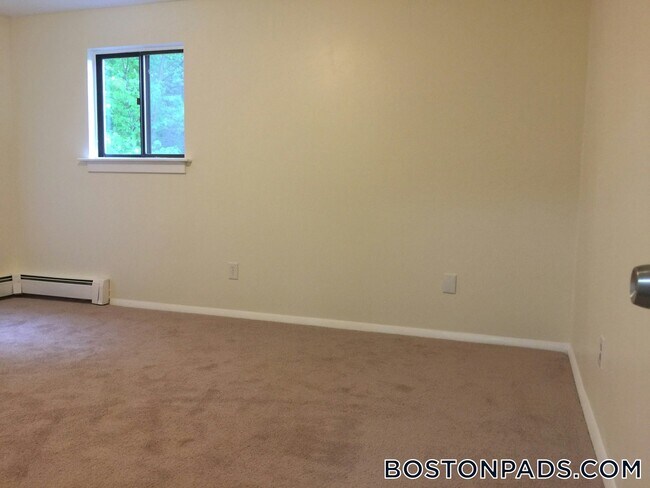 Foto del edificio - 7 Gorham Ave