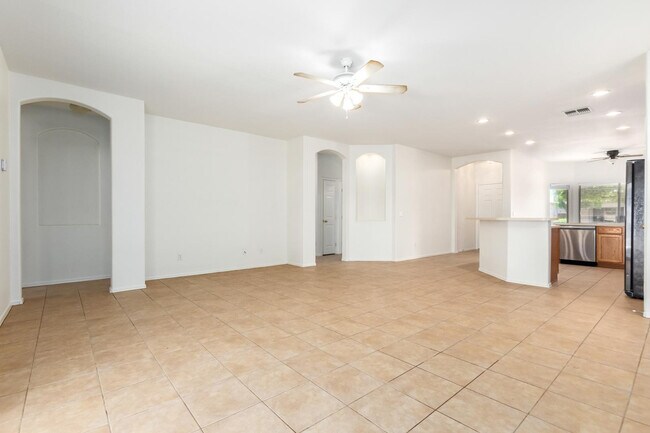 Building Photo - 12520 W Monterosa St