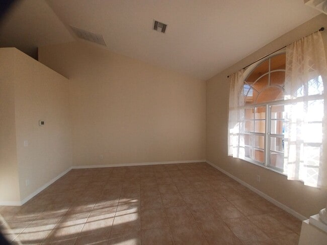 Foto del edificio - 2117 NW 14th Terrace