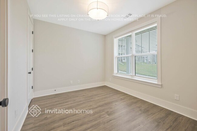 Foto del edificio - 220 Founders Ln