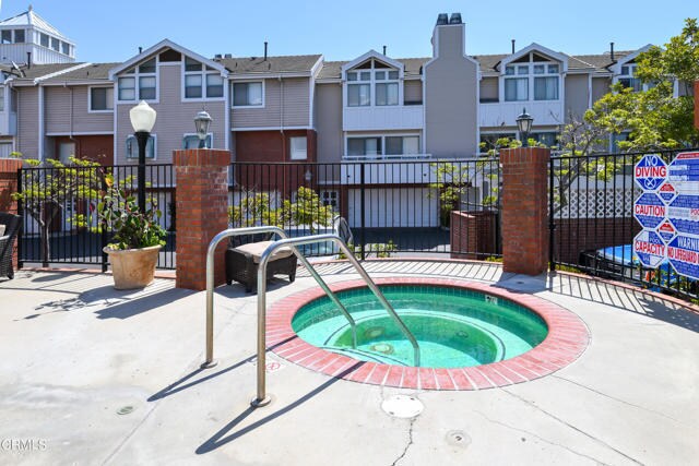 Foto del edificio - 865 S B St