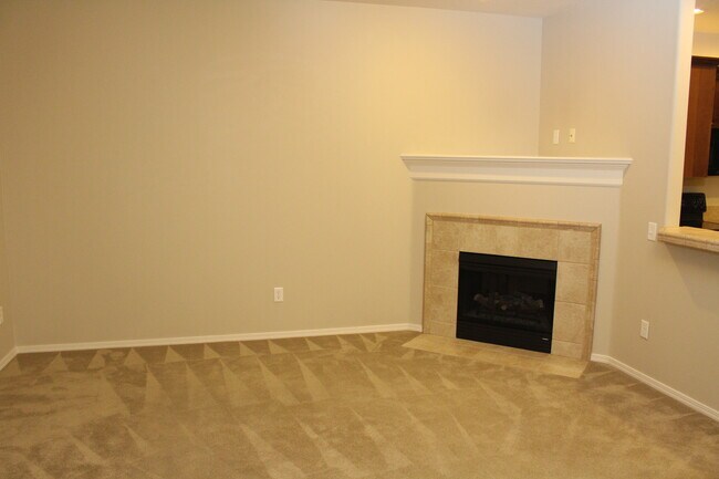 Building Photo - 1115 SE Alika Ave