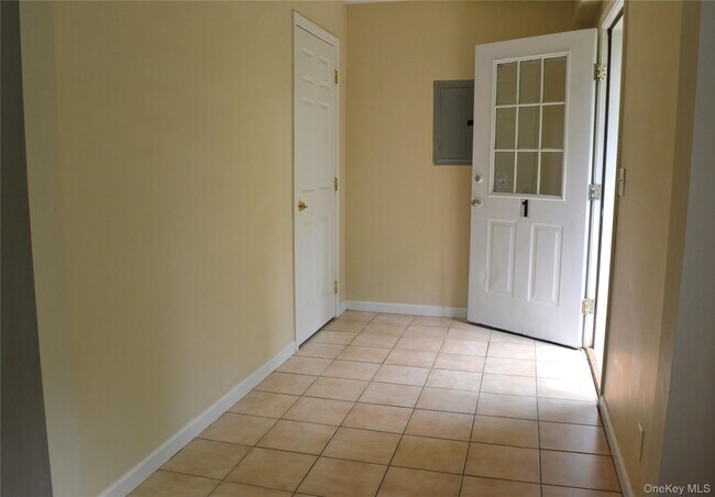 Foto del edificio - 2342 NY-32