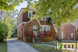 Building Photo - WELCOME TO YOUR FAVORITE 3BD!