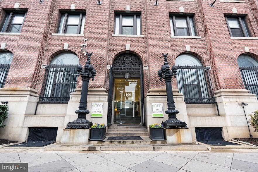 Foto principal - 1100 S Broad St