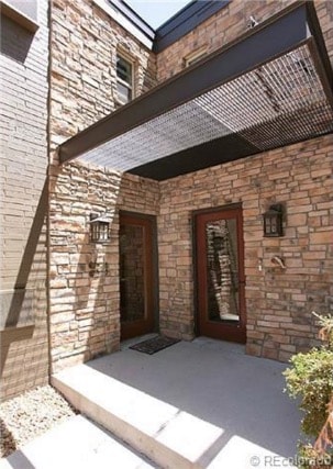 Building Photo - 920 Eudora St