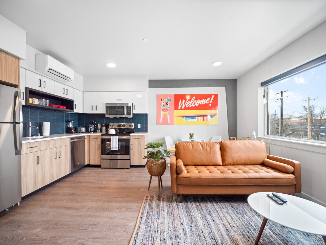 Building Photo - Incredible Furnished Suites - Medical Dist...