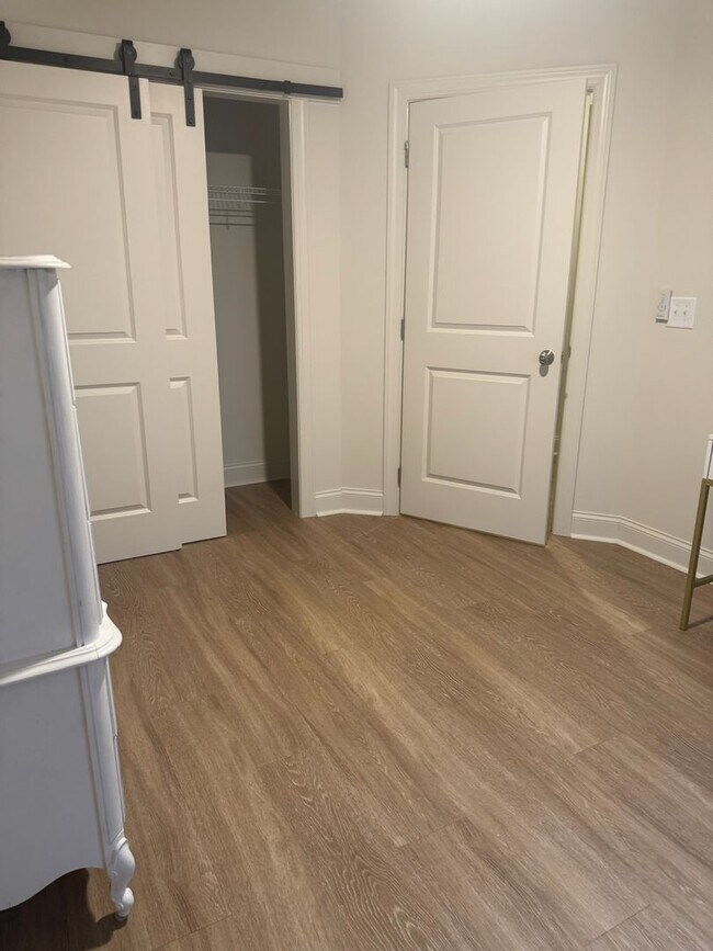 Foto del edificio - Glenwood Townhomes Unit #103