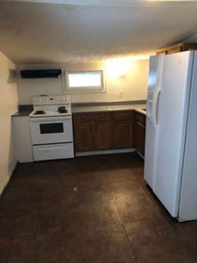 Building Photo - Roomy 3 bed 1.5 bath in Church Hill