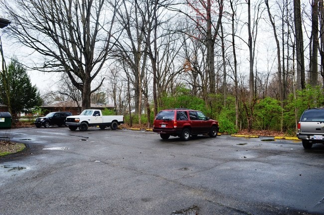 Foto del edificio - 8300-8400 Prestonview Ln