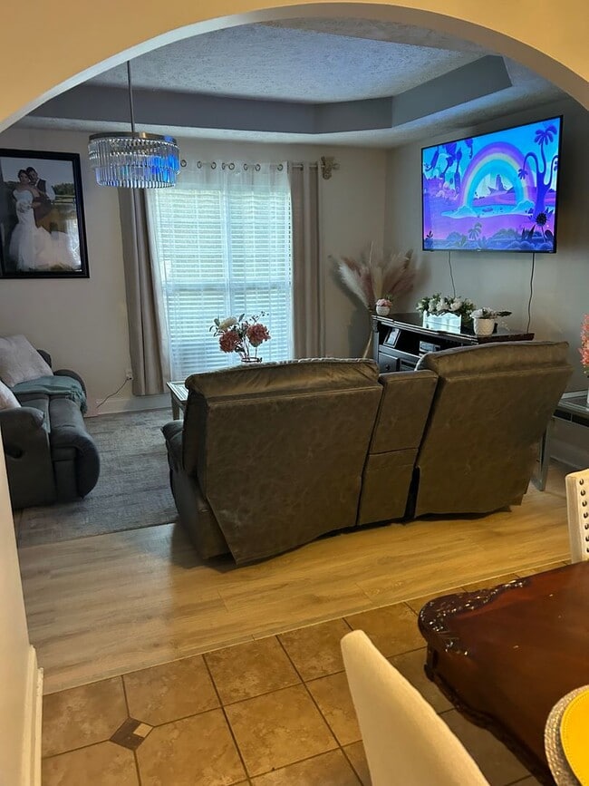 Building Photo - Two-Week move-in special! For Rent: Beautiful 3-Bedroom Home in Murfreesboro, TN