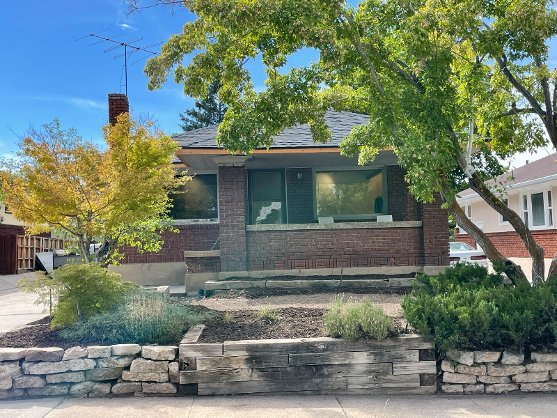 Primary Photo - 2715 Brinker Ave