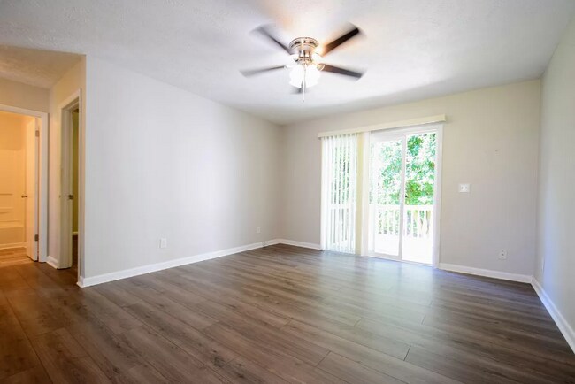 Foto del edificio - 7352 Van Grayson Loop