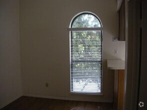 Building Photo - 2714 Nueces St