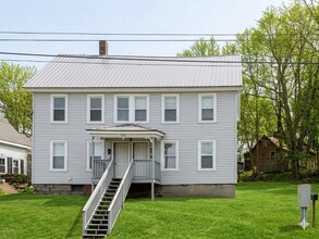 Building Photo - 524 Water St