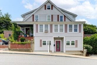 Building Photo - 39 Ruggles St