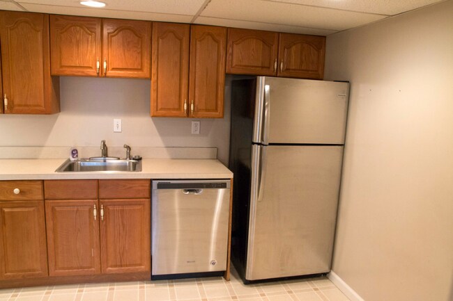 Foto del edificio - 1311 Forest Ln