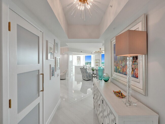 Foto del edificio - 411 N New River Dr E