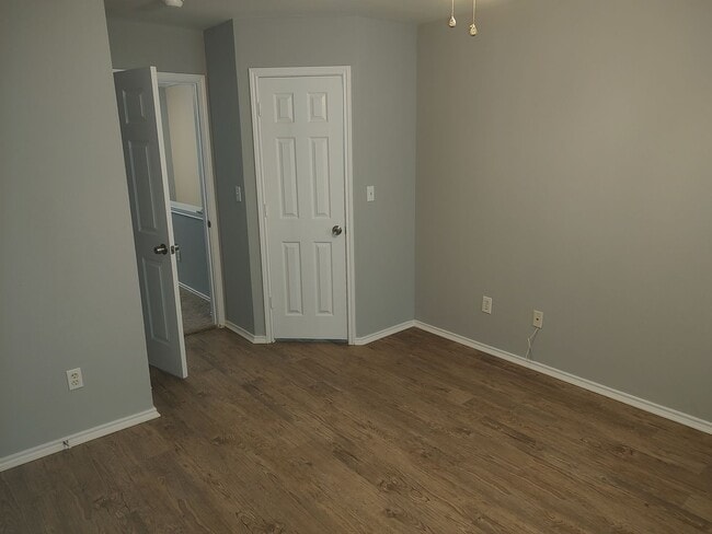 Building Photo - 1619 Constantino Cir