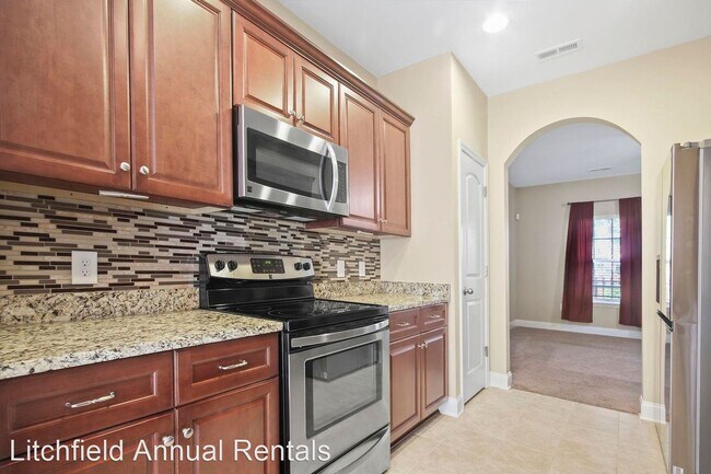 Building Photo - 3 br, 2.5 bath House - 1742 Low Country Pl...