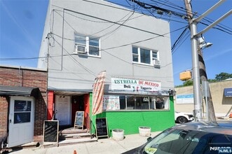 Building Photo - 6245 John F. Kennedy Blvd