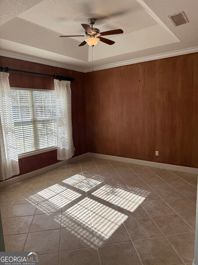 Building Photo - 1403 Tanager Trail