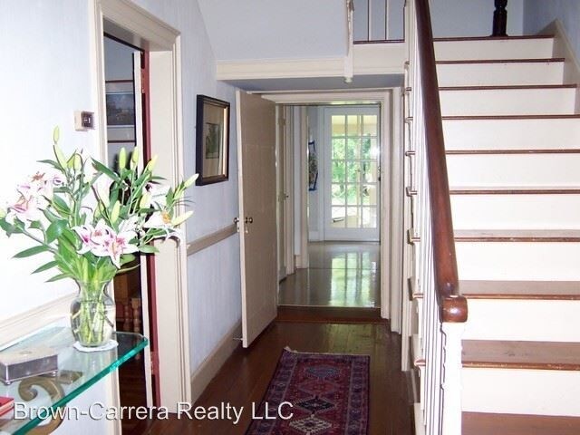 Building Photo - 33679 Snickersville Tpke