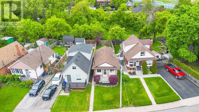 Photo du bâtiment - 787 Knox Ave