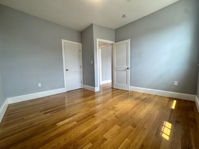 2nd Bedroom - 29 East St