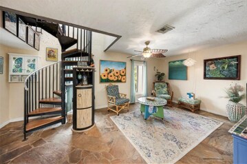 Foto del edificio - 3120 Beach Blvd S