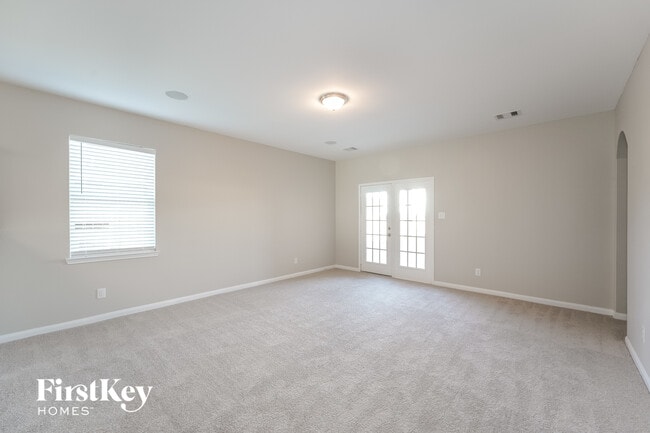 Building Photo - 5026 Manor Stone Ln